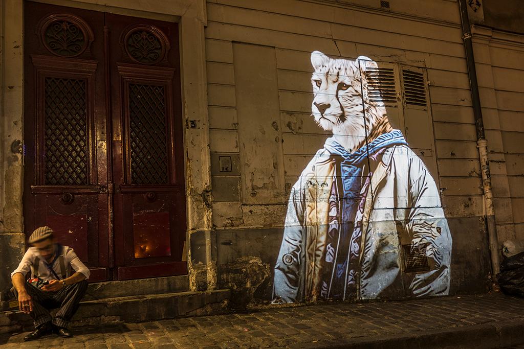 LE GUEPARD DELA PLACE DU TERTRE, PARIS - 2015 © Julien NONNON                            